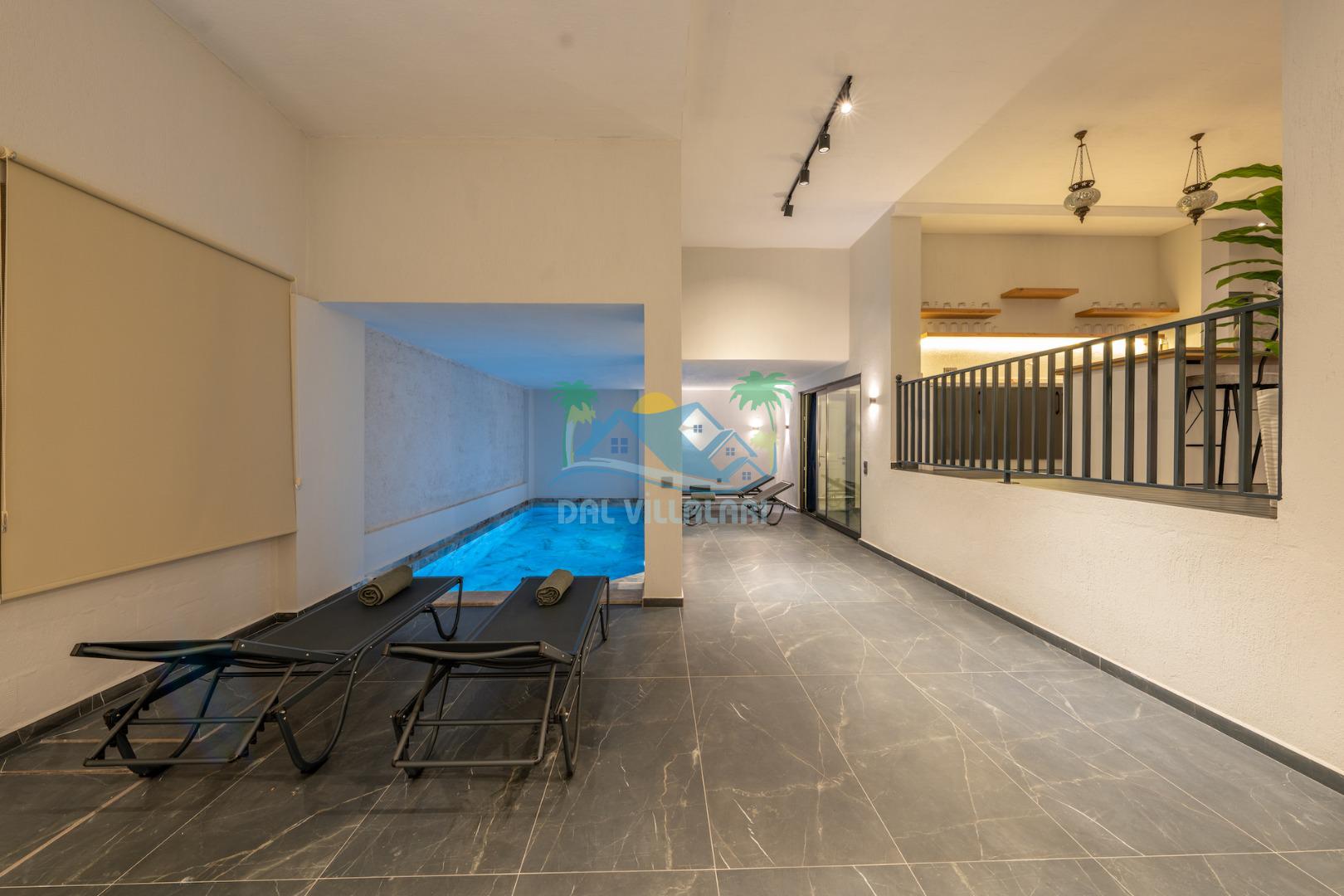 Isıtmalı sıcak havuz