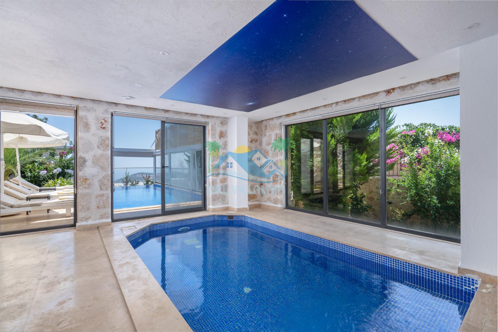 Isıtmalı sıcak havuz