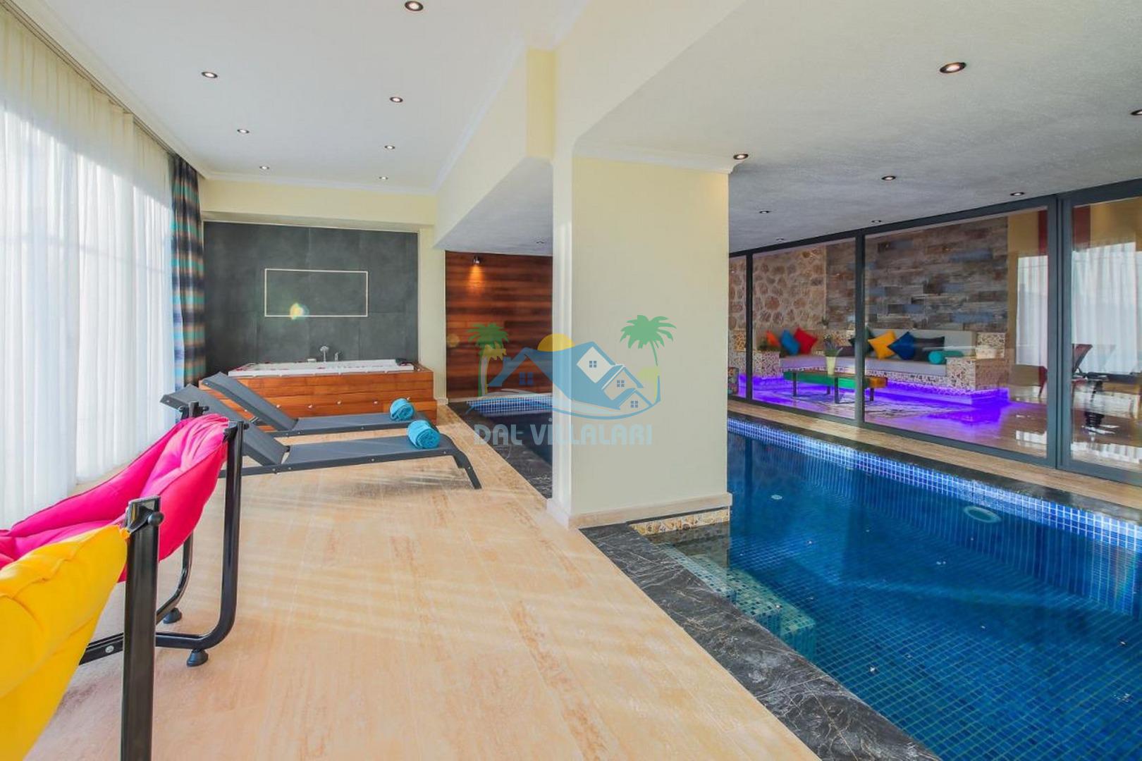 Isıtmalı sıcak havuz